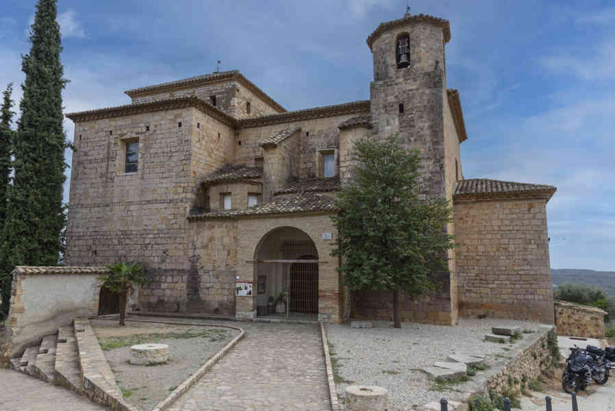 Huesca - Alquézar 32 - iglesia de San Miguel.jpg